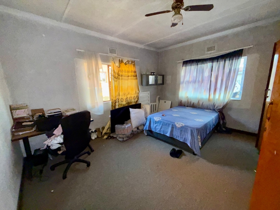 5 Bedroom Property for Sale in Vasco Estate Western Cape